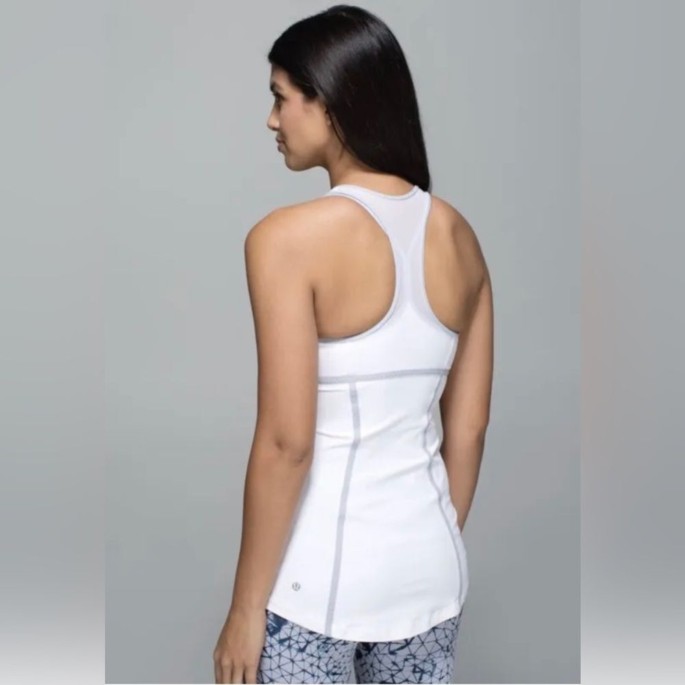 LULULEMON Pedal Pace Women's Tank Top White/Silver Fox size 4 EUC - Picture 3 of 10